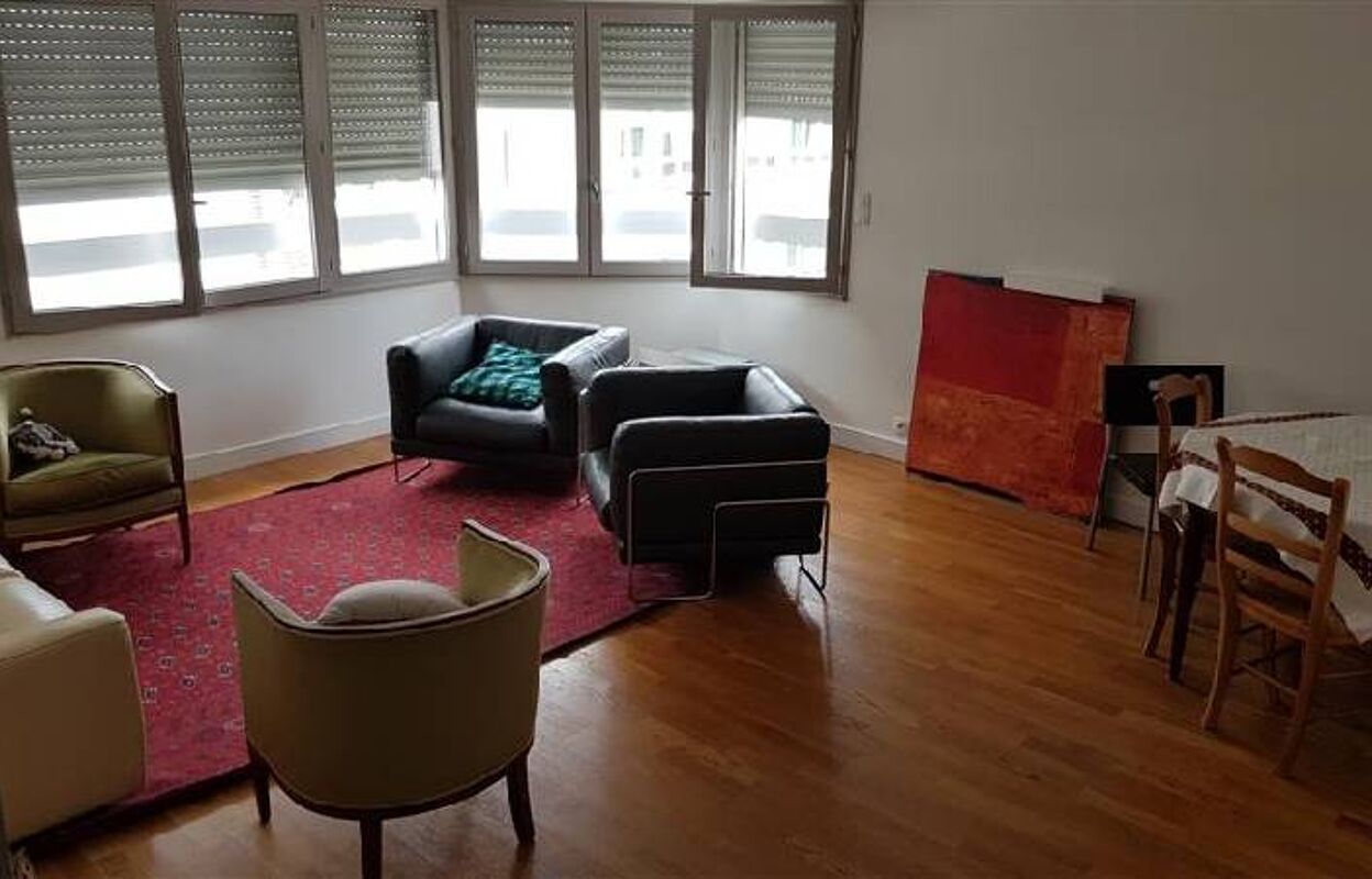 appartement 3 pièces 75 m2 à louer à Paris 20 (75020)