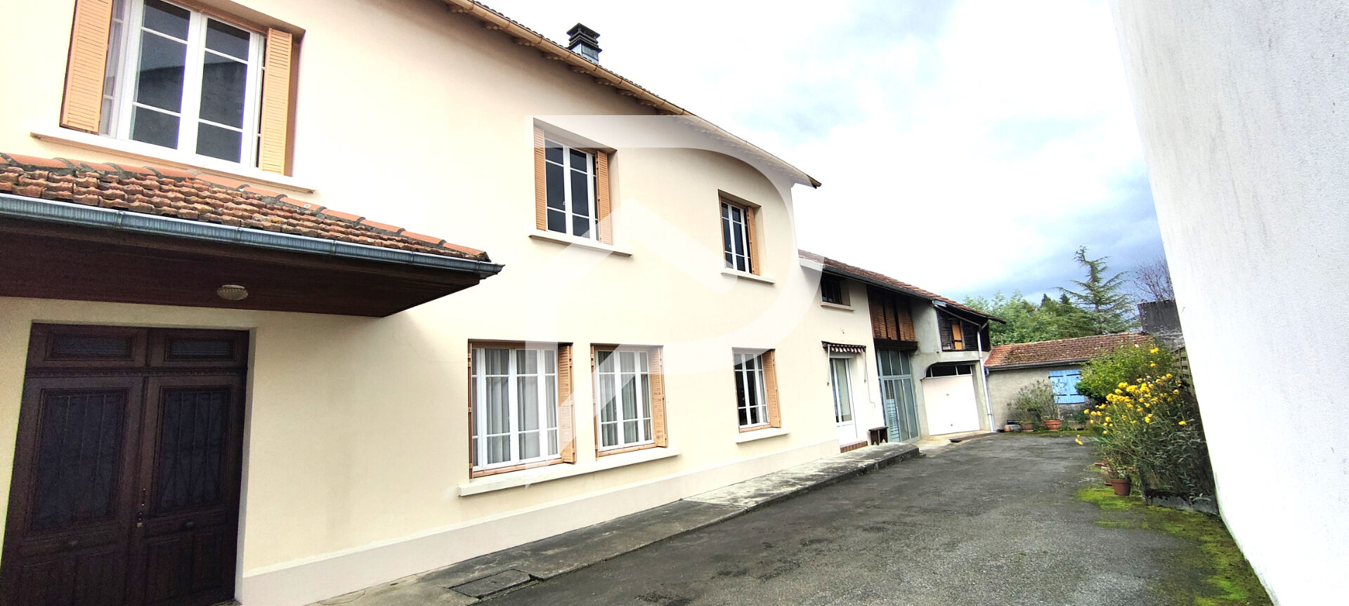 Villa / Maison  T5 à vendre Lannemezan 65300