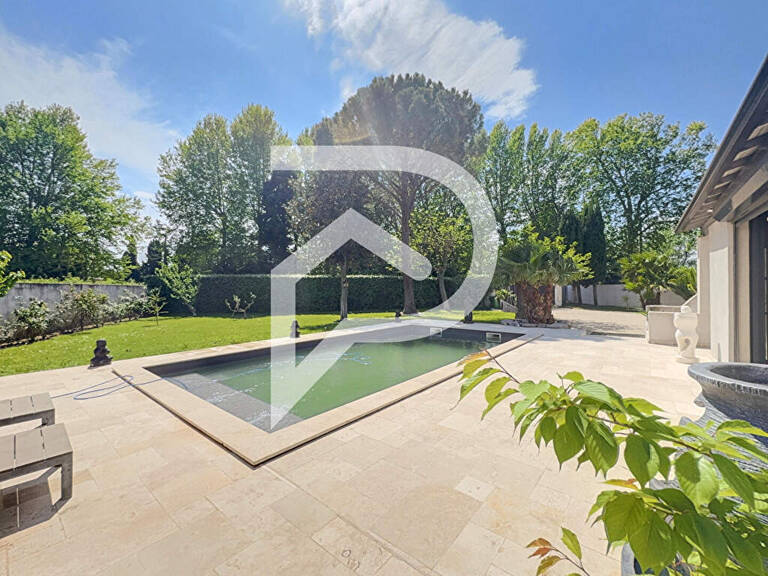 Magnifique maison de plain pied avec piscine à Avignon — photo 1