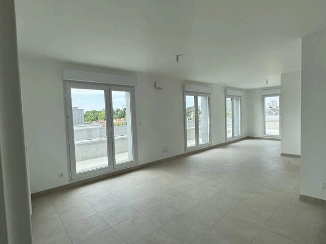 QUARTIER STE THERESE - Magnifique penthouse — photo du bien