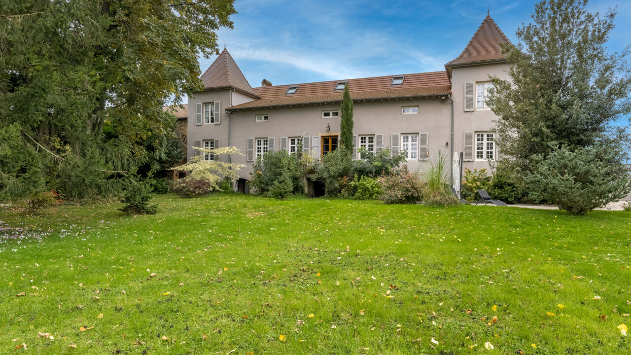 maison 14 pièces 480 m2 à vendre à Mâcon (71000)