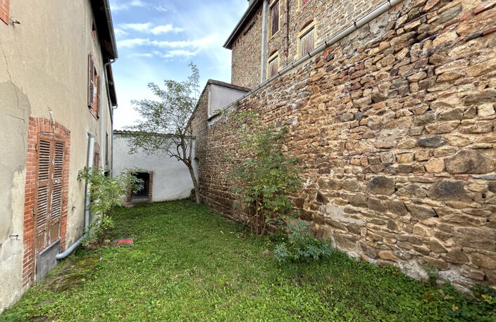 Immeuble avec terrain attenant 42510 — photo 2