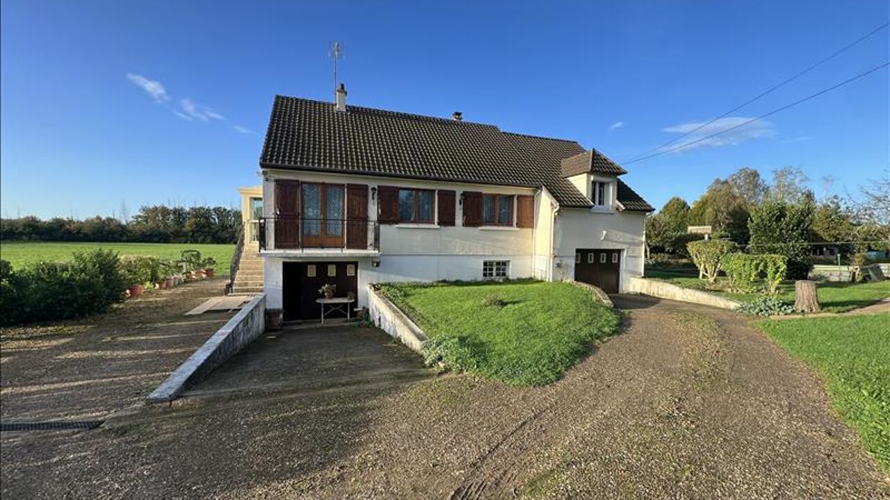 maison 5 pièces 104 m2 à vendre à Ineuil (18160)