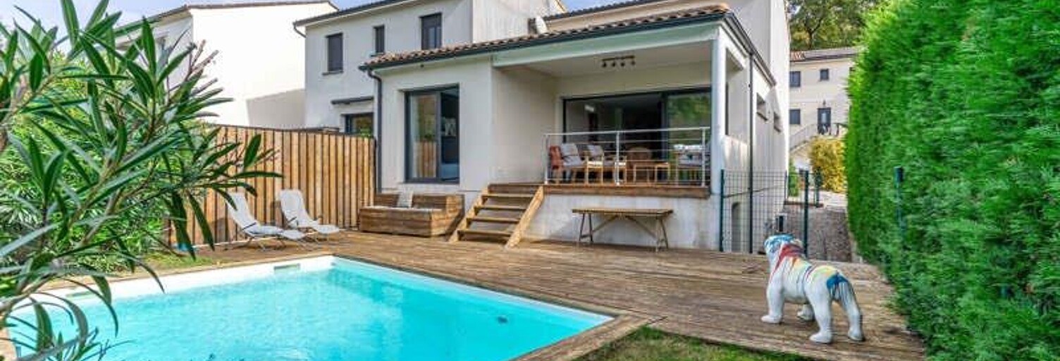 Maison 5 Pièces 118 m² à vendre à Bassens (33530)