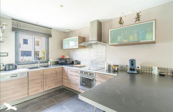Contemporaine de 5 pièces principales — photo 3