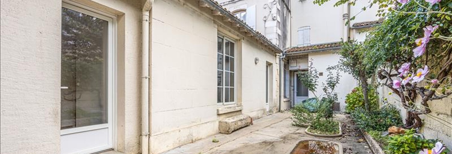 Immeuble   m² à vendre à Surgères (17700)