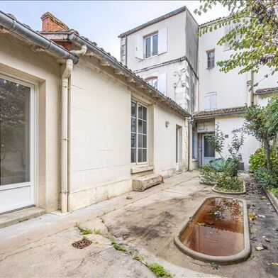 Immeuble  370000 €