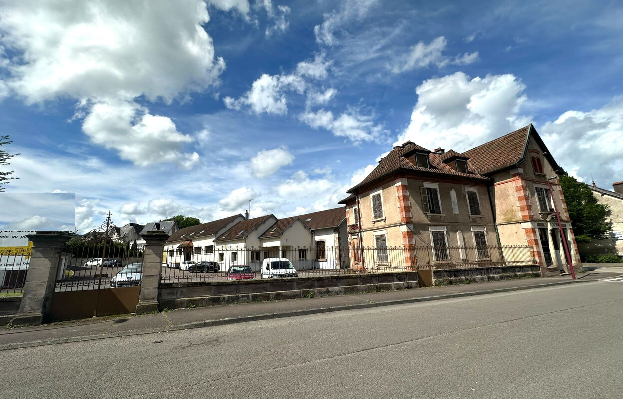 divers 6 pièces 1000 m2 à vendre à Luxeuil-les-Bains (70300)