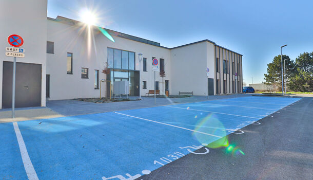 Local commercial 1 pièces  à louer Fagnières 51510