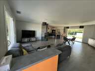 Villa de 6 pièces principales — photo 2