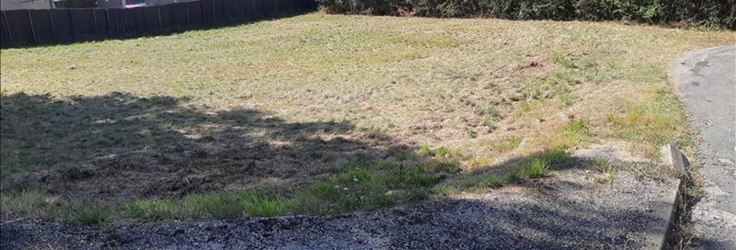 Terrain  1047 m² à vendre à Le Vigan-en-Quercy (46300)