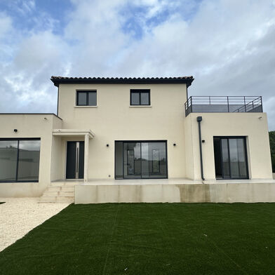 Maison 4 pièces 135 m²