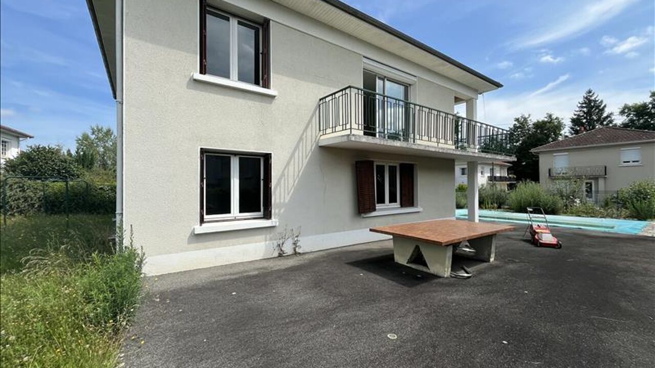 maison 6 pièces 130 m2 à vendre à Tarbes (65000)