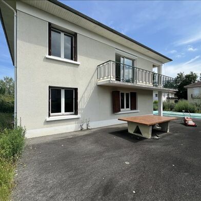 Maison 6 pièces 130 m²