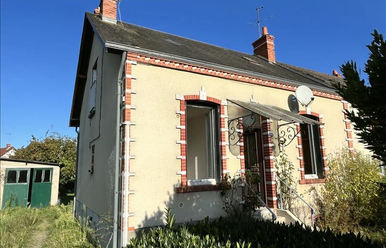 maison 4 pièces 81 m2 à vendre à Vierzon (18100)