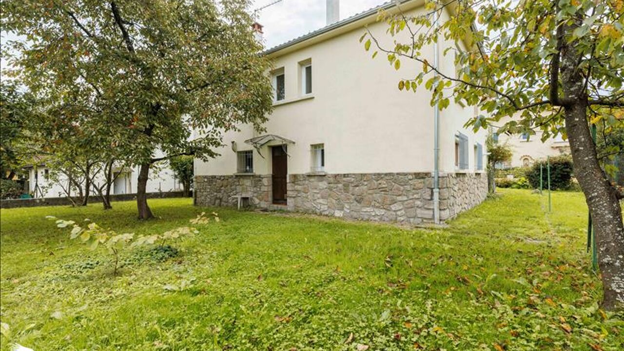 maison 6 pièces 163 m2 à vendre à Saint-Girons (09200)