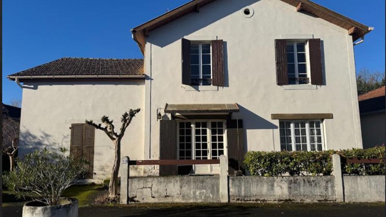 maison 6 pièces 138 m2 à vendre à Clermont (40180)