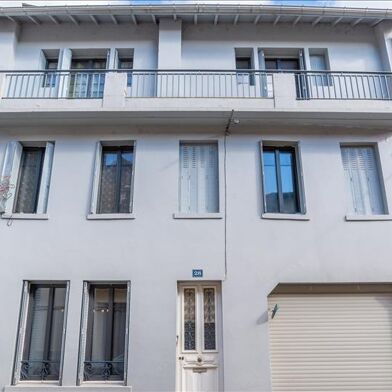 Maison 8 pièces 170 m²