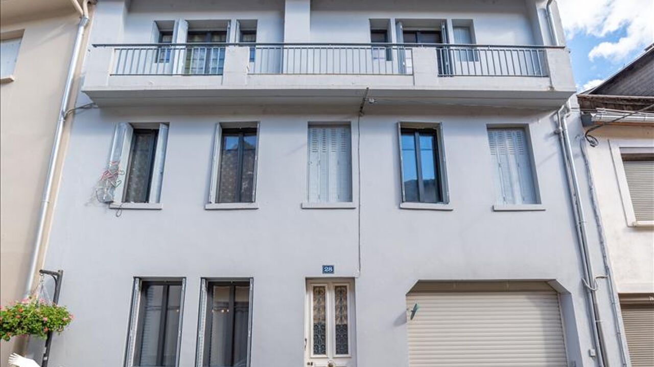 maison 8 pièces 170 m2 à vendre à Bagnères-de-Luchon (31110)