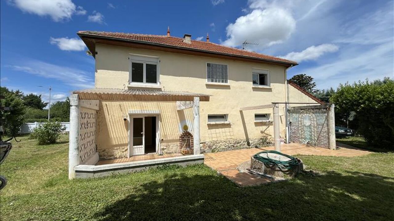 maison 4 pièces 90 m2 à vendre à Domérat (03410)