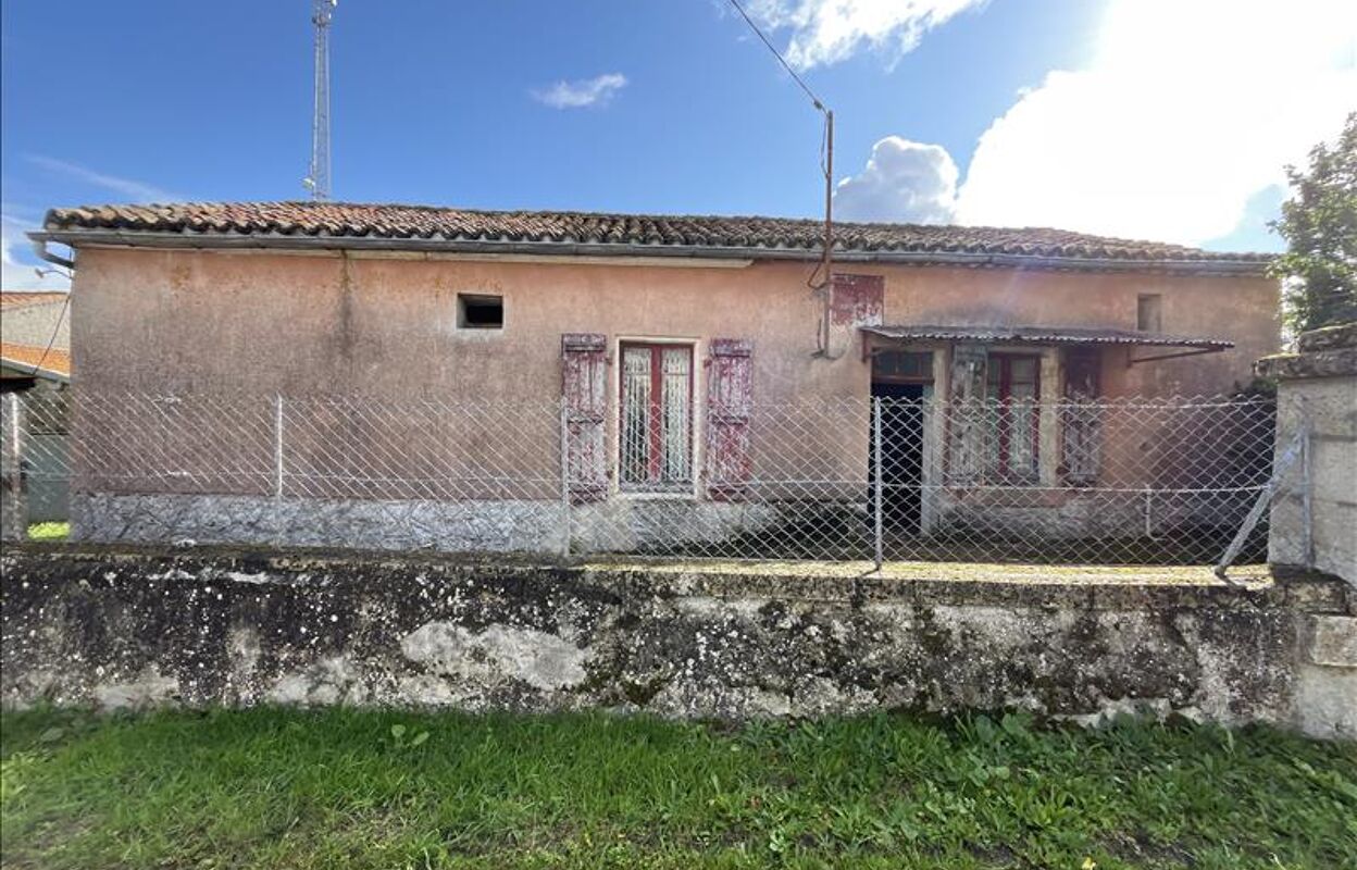 maison  pièces  m2 à vendre à Fouquebrune (16410)