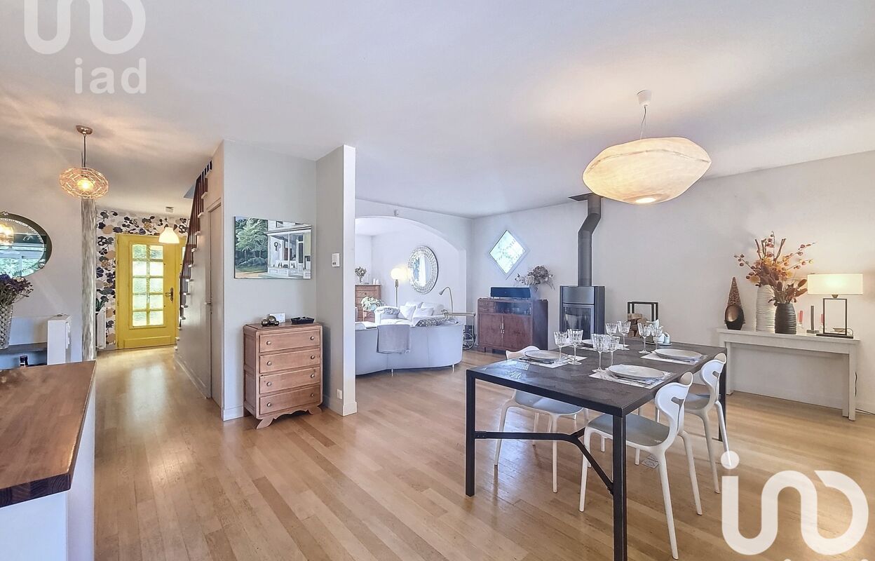 maison 8 pièces 237 m2 à vendre à Saint-Maur-des-Fossés (94210)