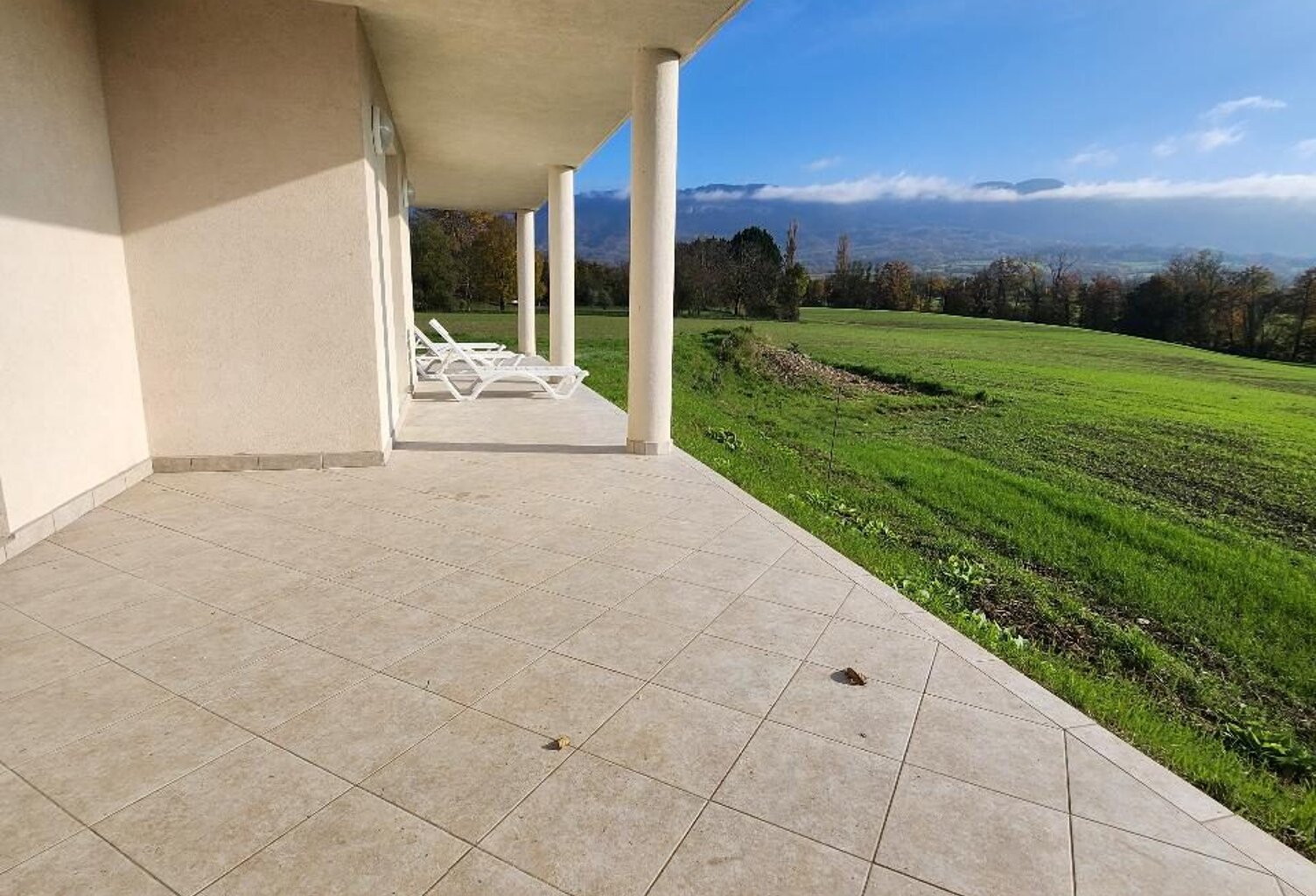Location villa de 450m² base 8 personnes — photo 1