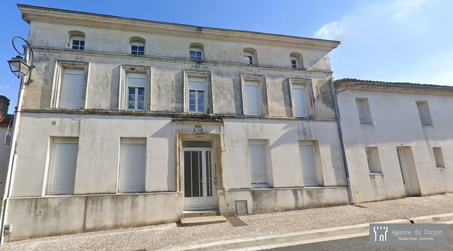 Immeuble  à vendre Pons 17800