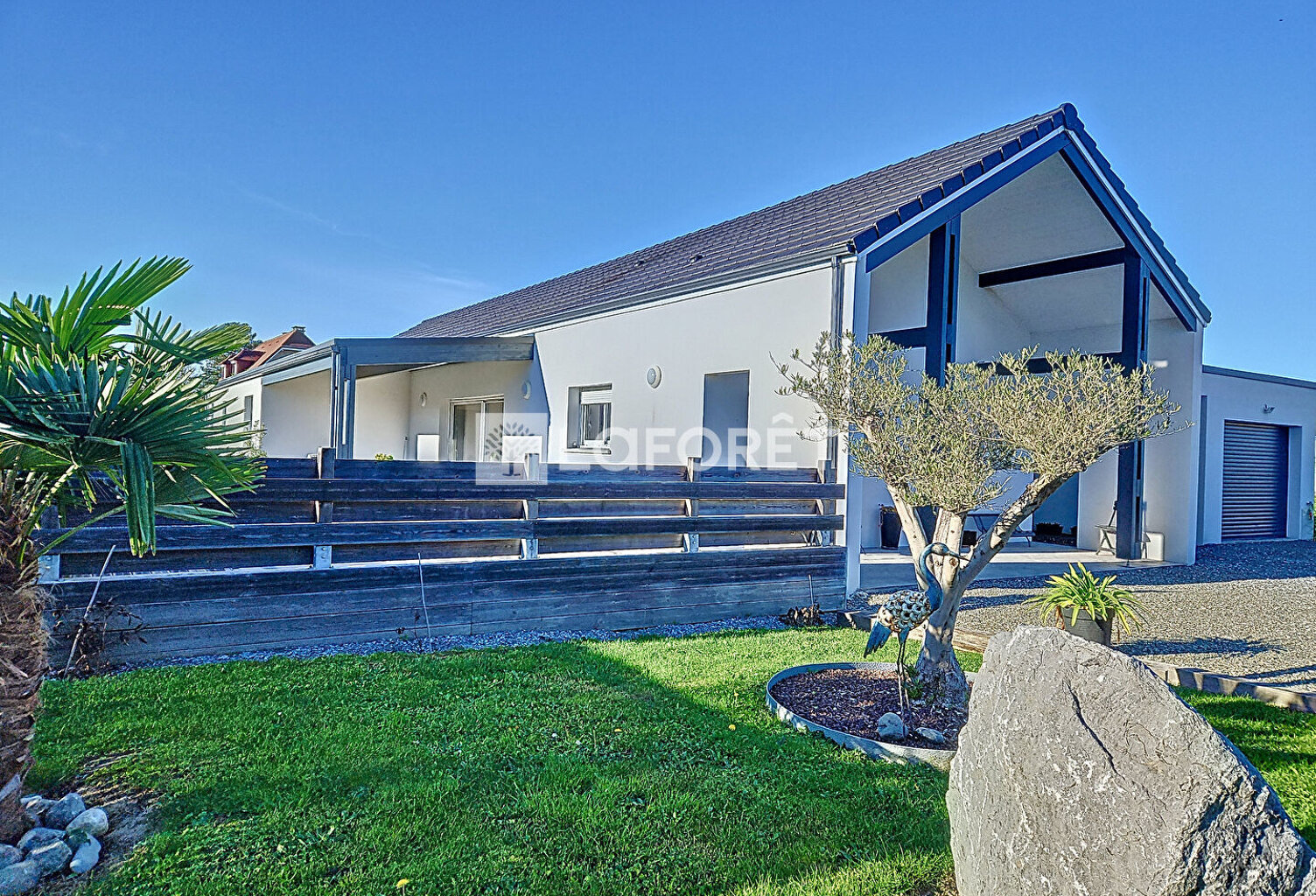 Maison contemporaine plain pied Proche ORTHEZ 6 pièce(s) 153m² — photo 1