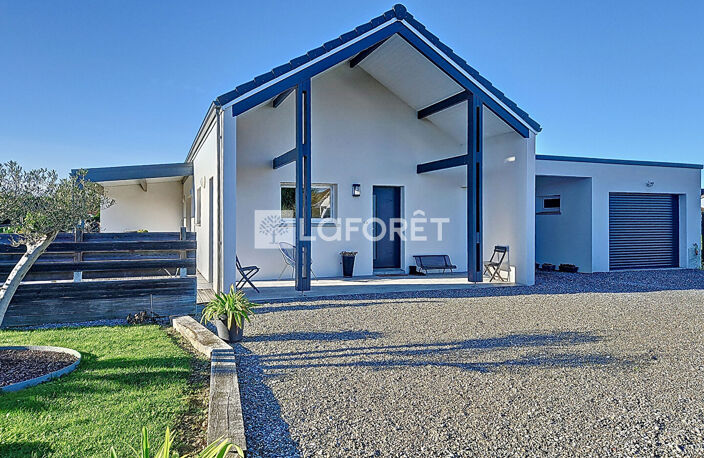 Maison contemporaine plain pied Proche ORTHEZ 6 pièce(s) 153m² — photo 3