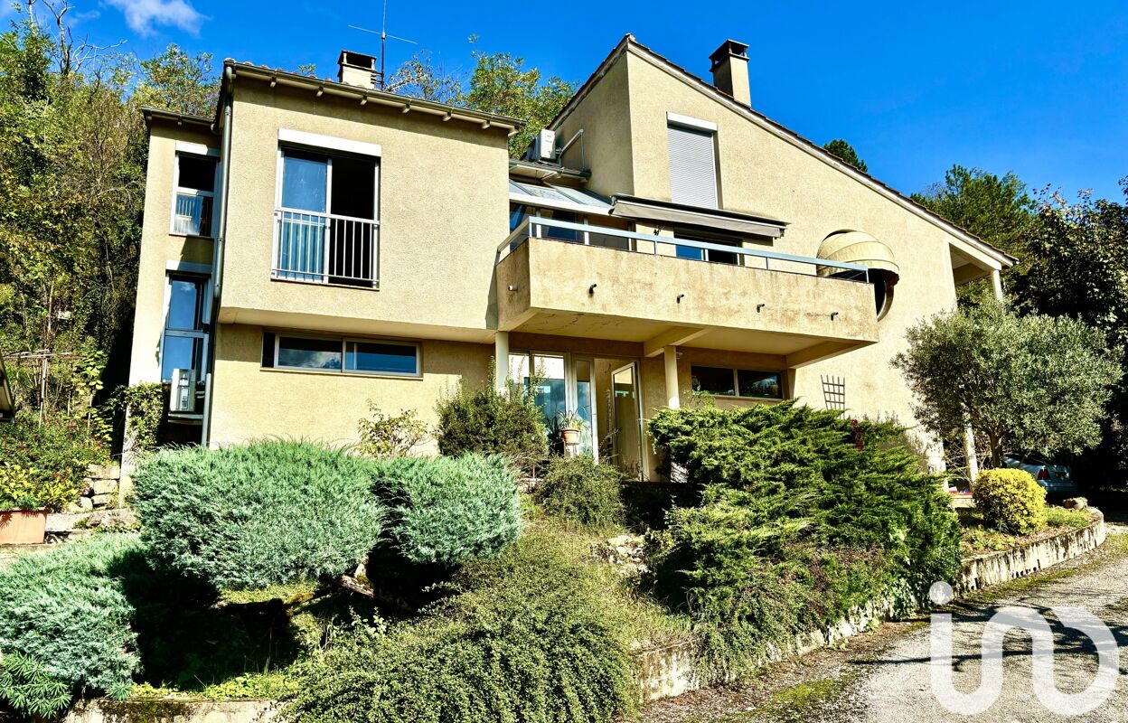 maison 6 pièces 155 m2 à vendre à Saint-Céré (46400)