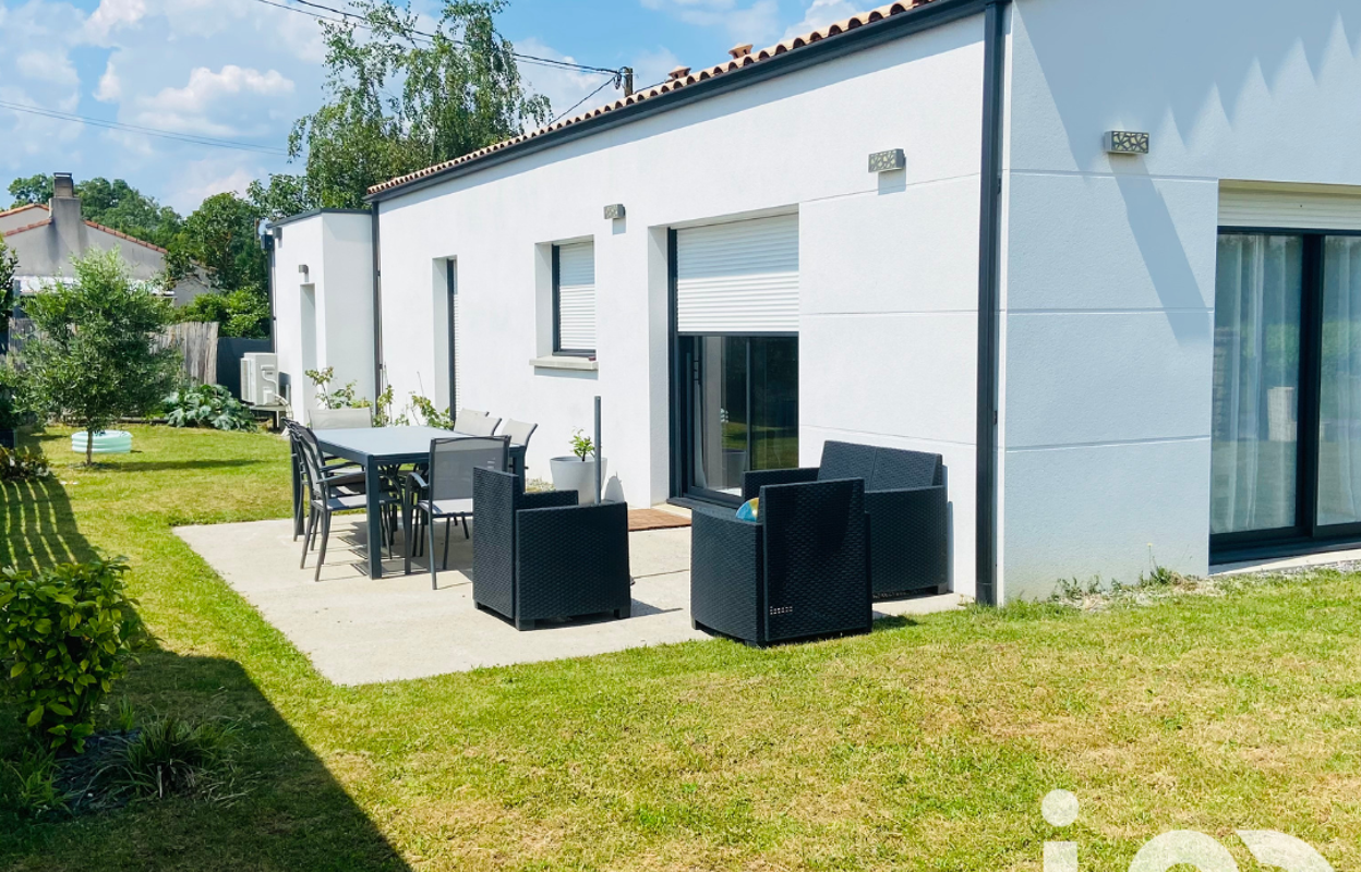 maison 5 pièces 91 m2 à vendre à La Haie-Fouassière (44690)