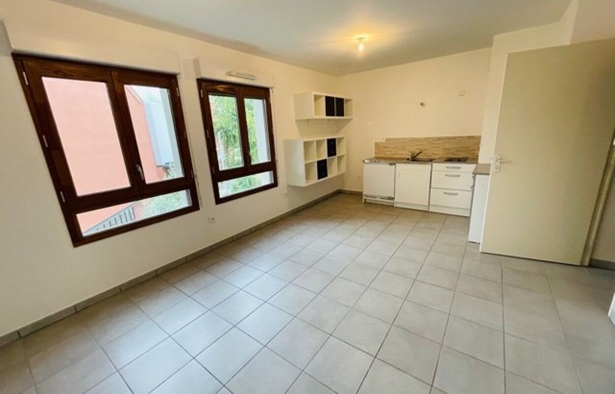 appartement 1 pièces 27 m2 à louer à Saint-Étienne (42000)