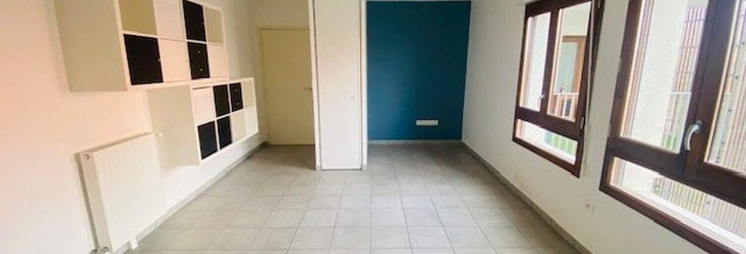 Appartement 1 Pièce 27 m² à louer à Saint-Étienne (42000)