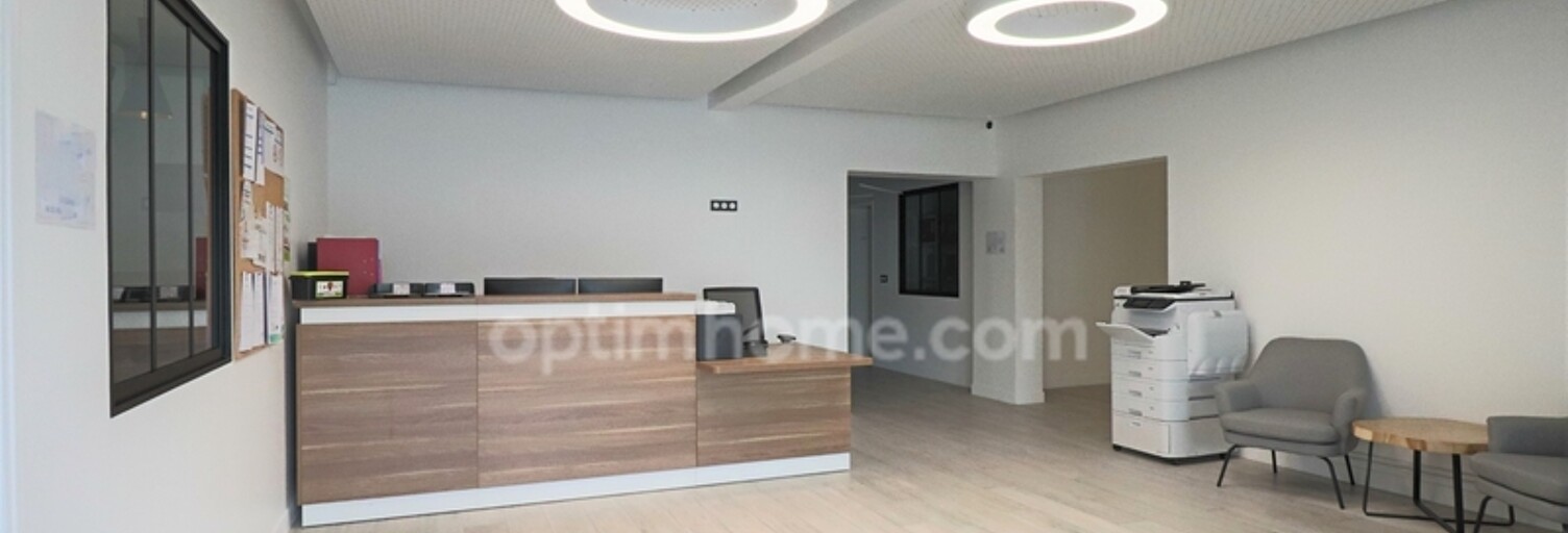 Bureau 5 Pièces 230 m² à louer à Moussy-le-Neuf (77230)