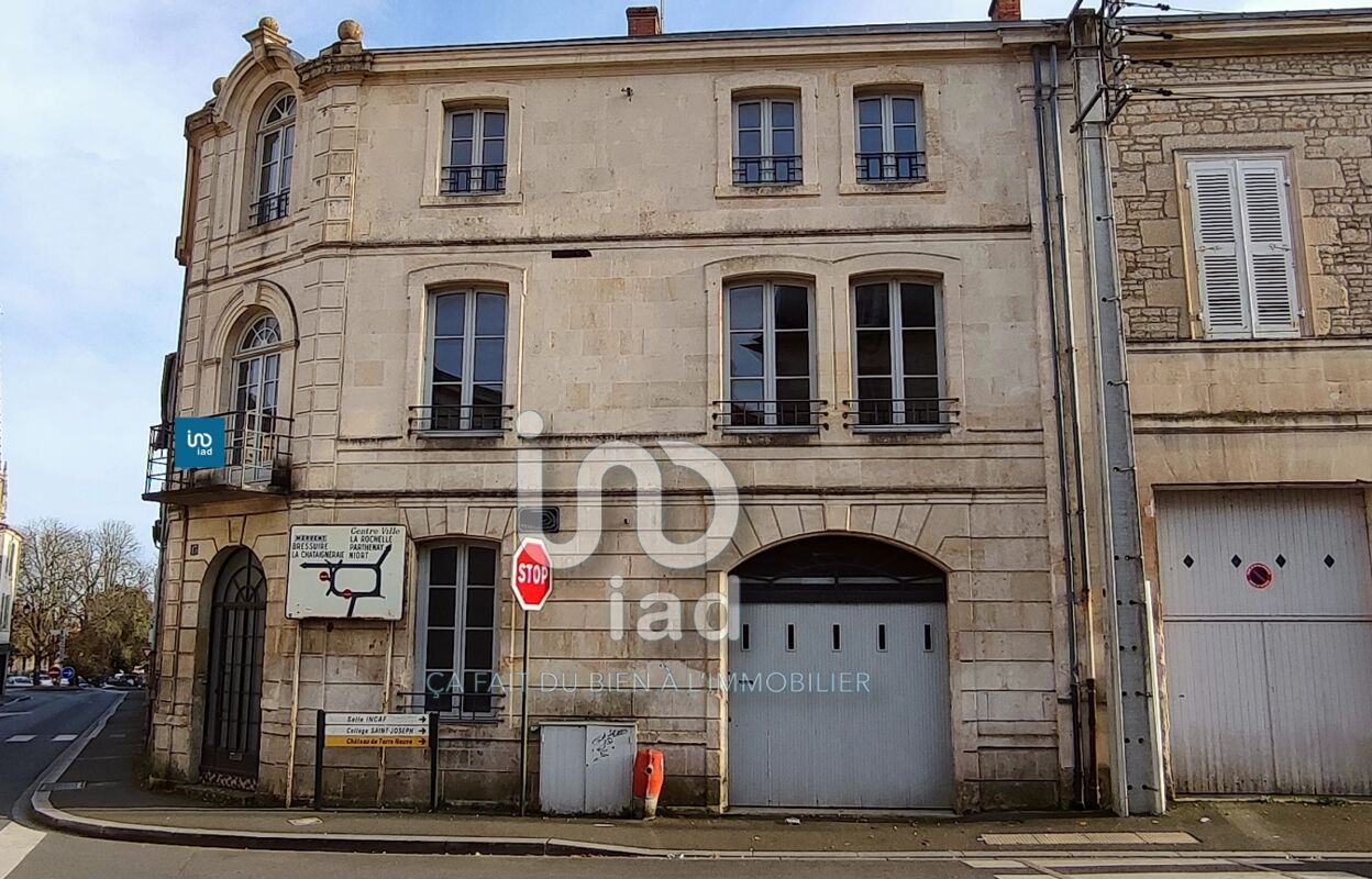 maison 7 pièces 186 m2 à vendre à Fontenay-le-Comte (85200)