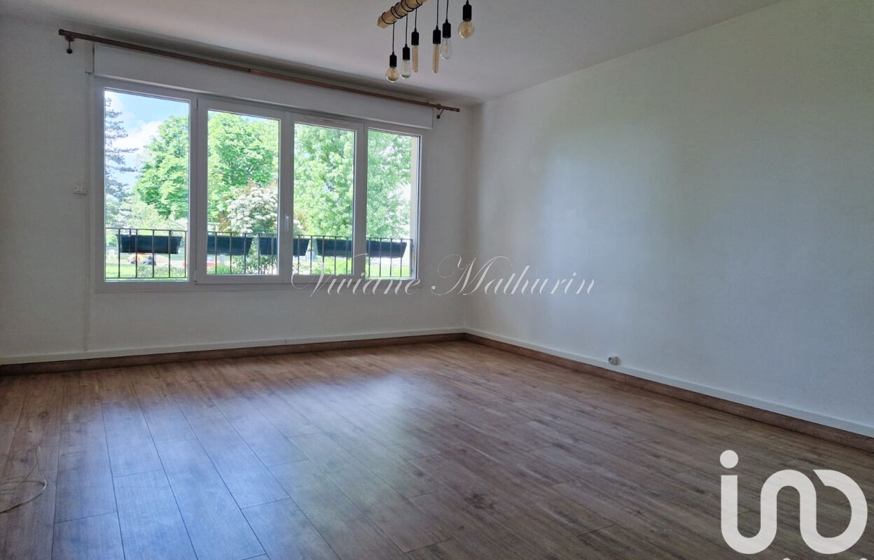 appartement 3 pièces 65 m2 à louer à Le Plessis-Bouchard (95130)