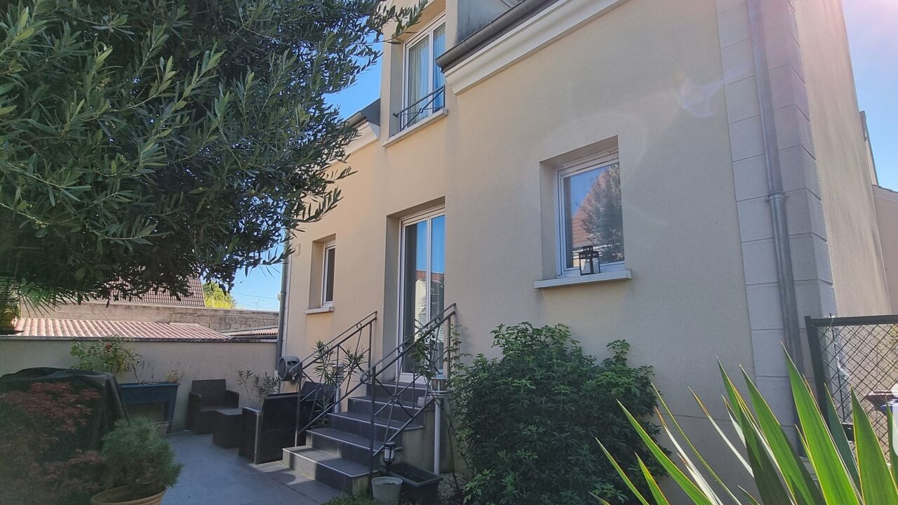 maison 6 pièces 96 m2 à vendre à Bezons (95870)