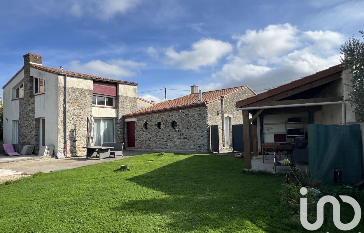 maison 5 pièces 160 m2 à vendre à Le Loroux-Bottereau (44430)