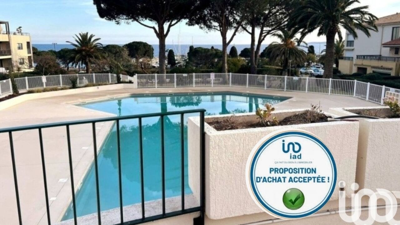 appartement 2 pièces 33 m2 à vendre à Roquebrune-sur-Argens (83520)