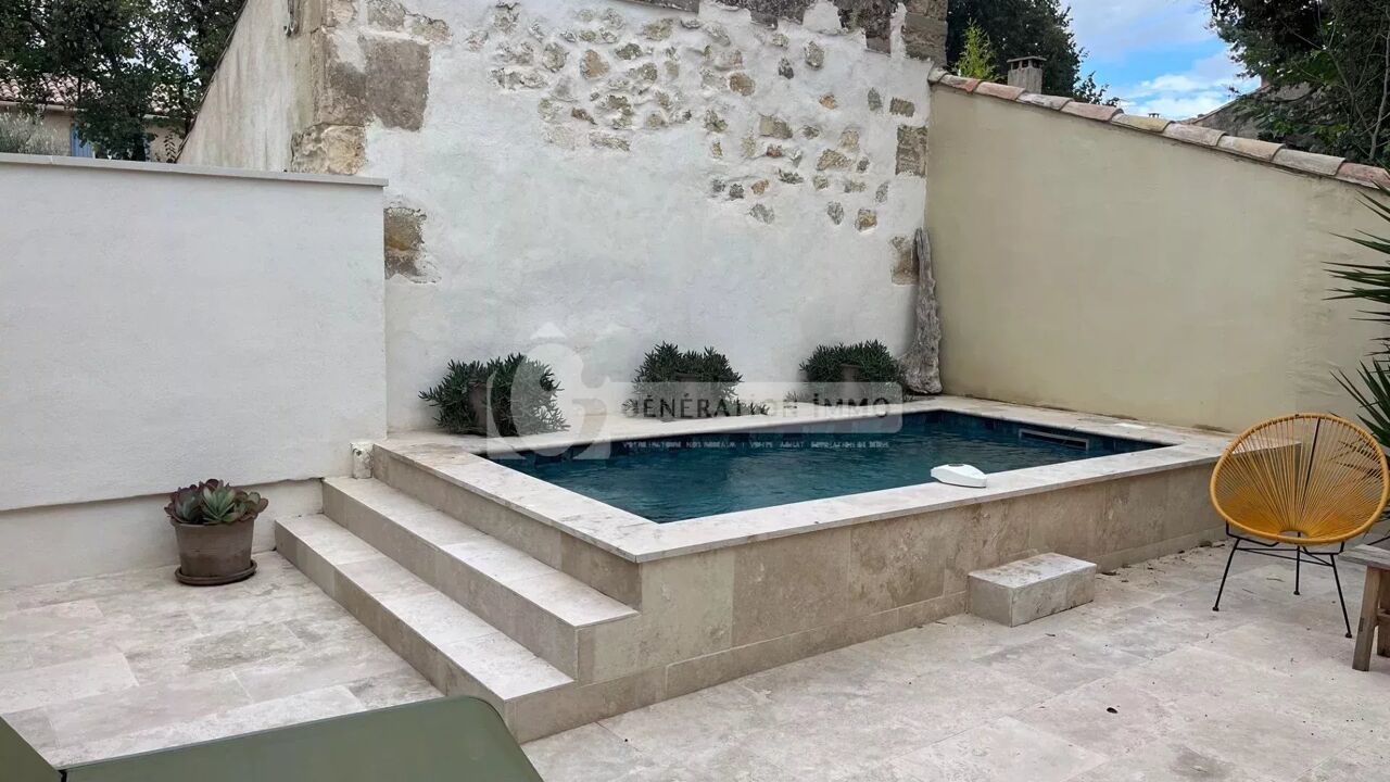 maison 4 pièces 85 m2 à vendre à Fontvieille (13990)