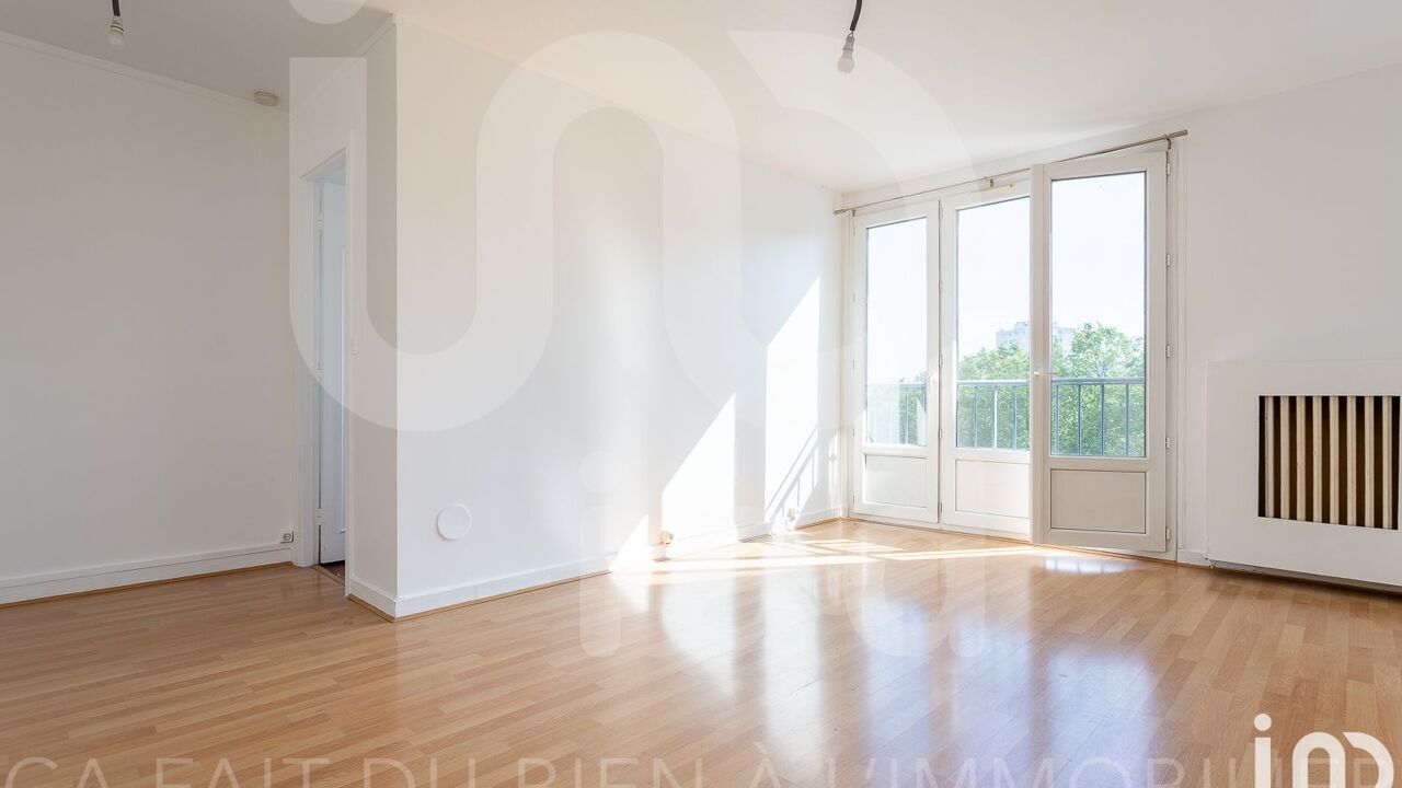 appartement 3 pièces 58 m2 à vendre à Montreuil (93100)