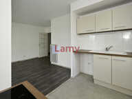 Annexe + Parking + Appartement — photo 3