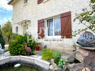 Maison d'habitation avec 4 chambres et jardin TIgnieu village — photo 3