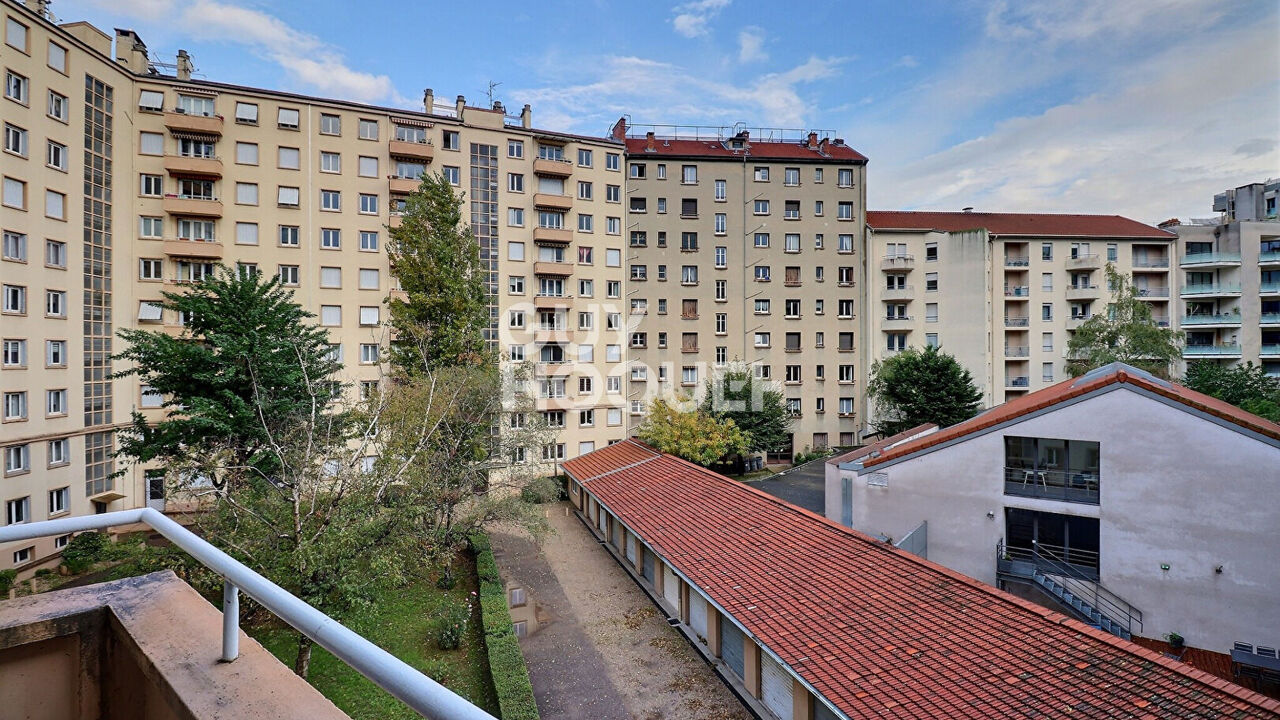 appartement 3 pièces 53 m2 à vendre à Lyon 7 (69007)