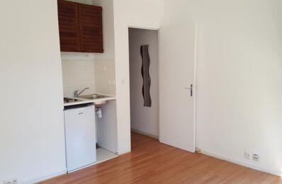 location appartement 475 € CC /mois à proximité de Saint-Aubin-de-Médoc (33160)