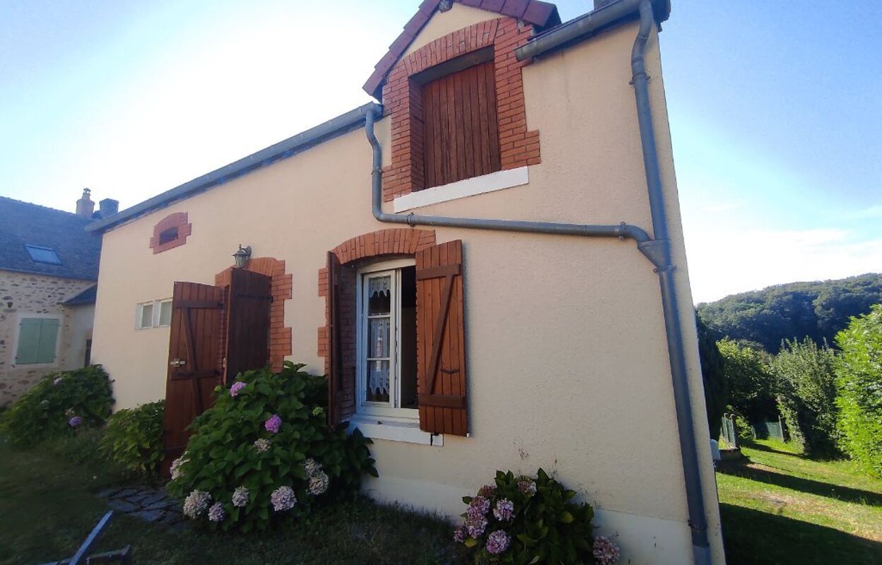 maison 2 pièces 46 m2 à vendre à Saint-Péreuse (58110)