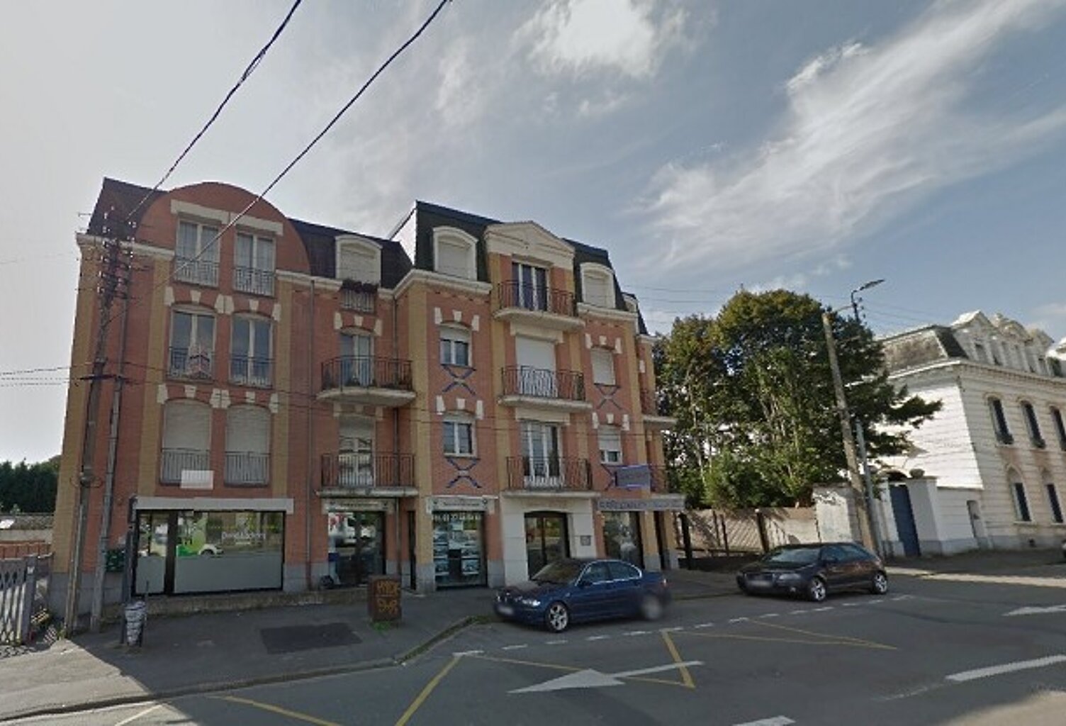 Commerce VALENCIENNES — photo 1