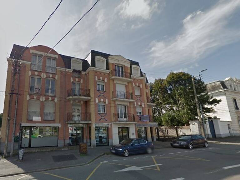 Commerce VALENCIENNES — photo 1