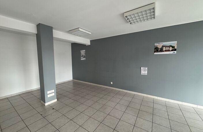 Commerce VALENCIENNES — photo 3